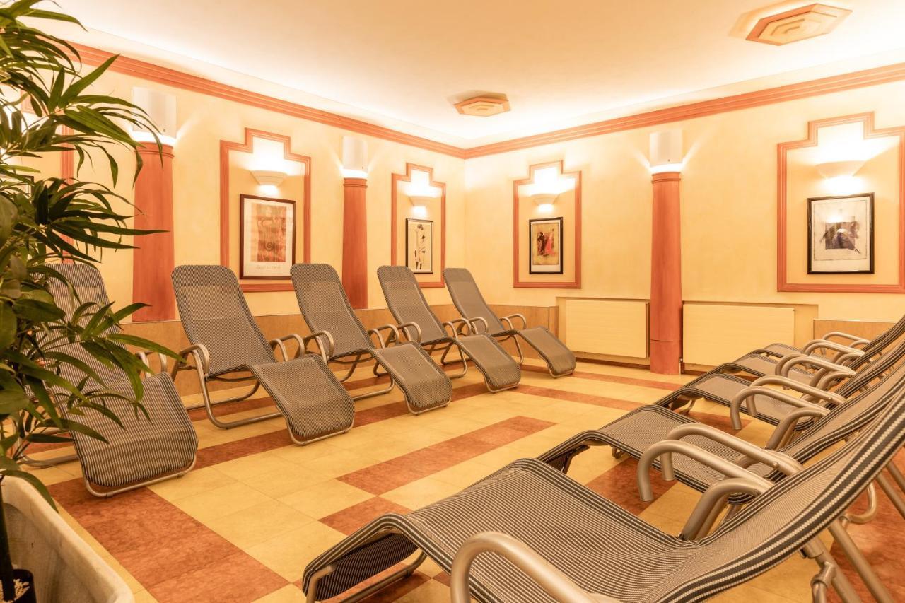 האוס Hotel Gasthof Stenitzer מראה חיצוני תמונה